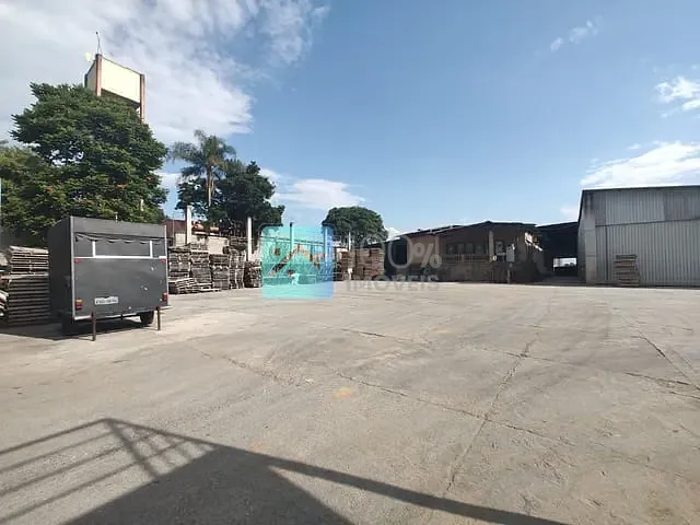 Loja com 6000m², para alugar, no bairro Vila Nair em São José dos Campos
