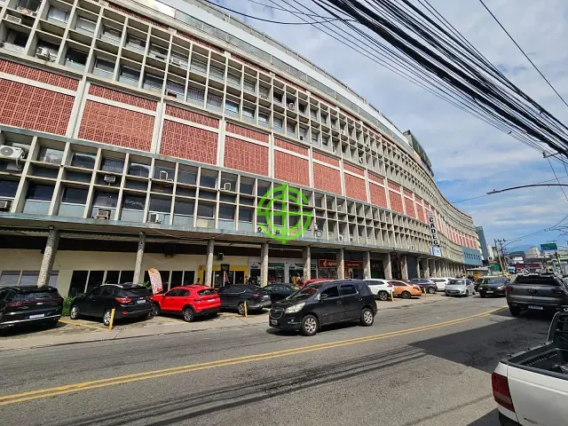 Loja com 56m², à venda, no bairro Benfica em Rio de Janeiro