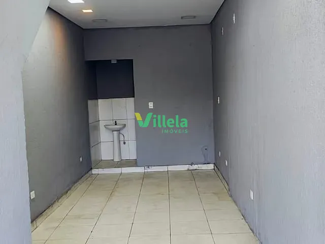 Loja para alugar, no bairro Una em Itaquaquecetuba