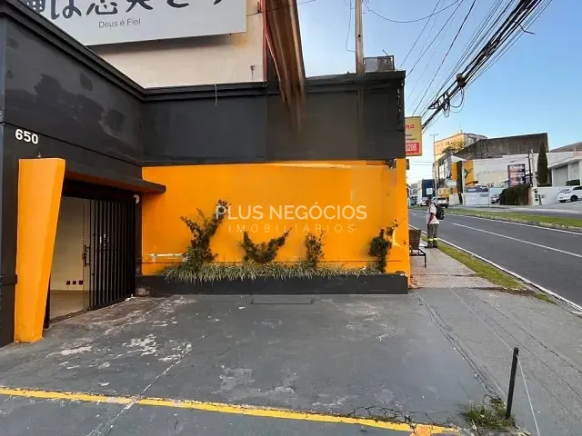 Loja com 229m², para alugar, no bairro Jardim Vergueiro em Sorocaba