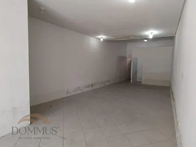 Loja com 342m², para alugar, no bairro Iguaçu em Ipatinga