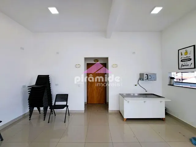 Loja com 130m², à venda ou para alugar, no bairro Altos da Vila Paiva em São José dos Campos