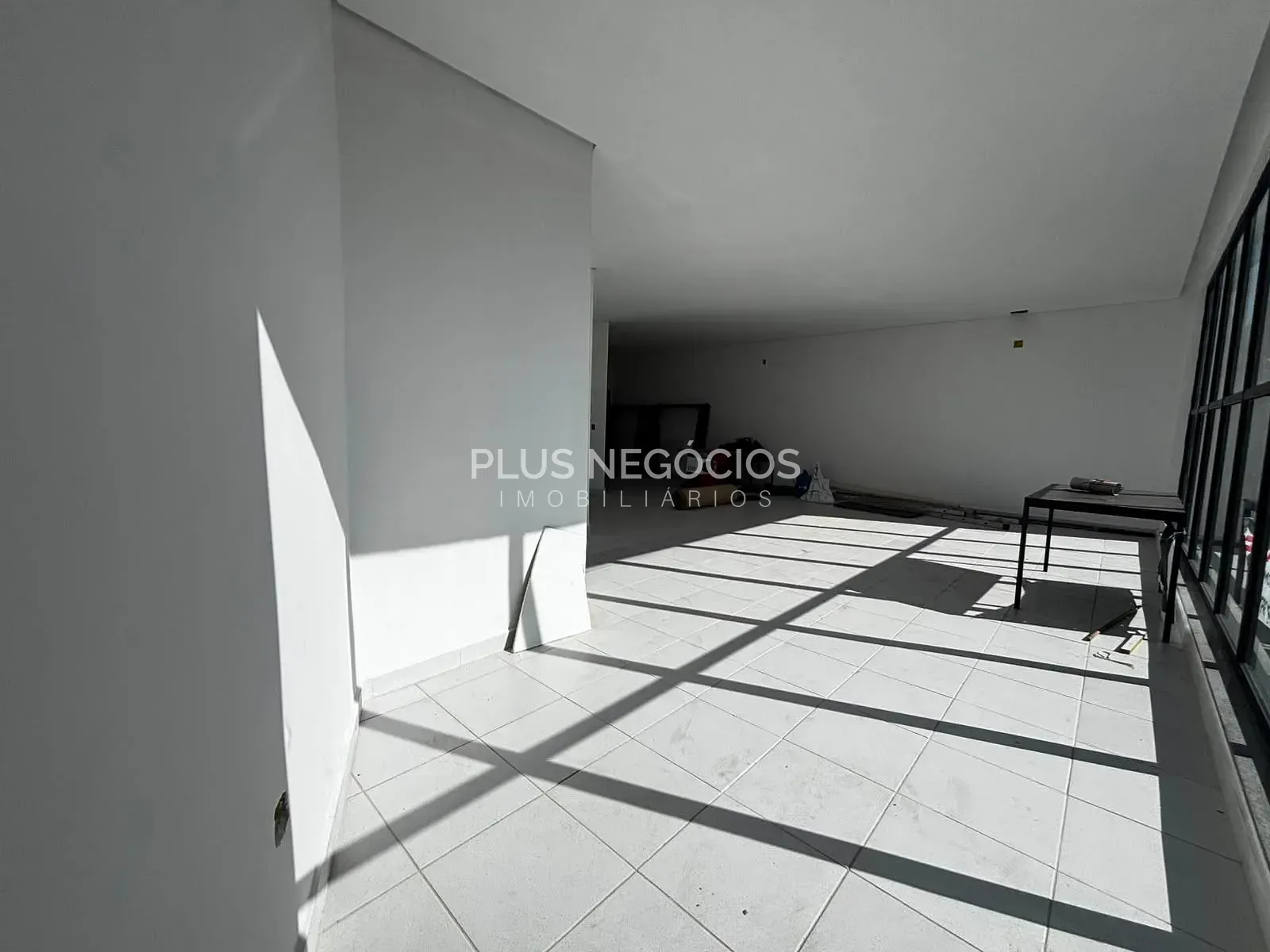 Loja-Salão, 80 m² - Foto 2