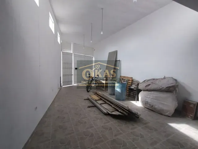 Loja com 100m², para alugar, no bairro Jardim Graziela em Suzano
