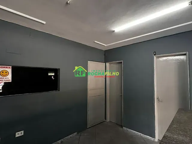 Loja com 300m², para alugar, no bairro Nossa Senhora das Graças em Teresina