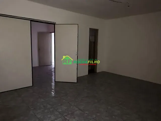 Loja com 300m², para alugar, no bairro Nossa Senhora das Graças em Teresina