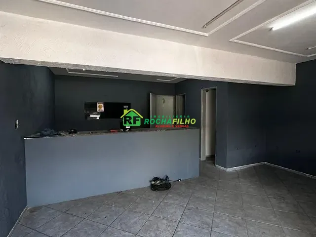 Loja com 300m², para alugar, no bairro Nossa Senhora das Graças em Teresina