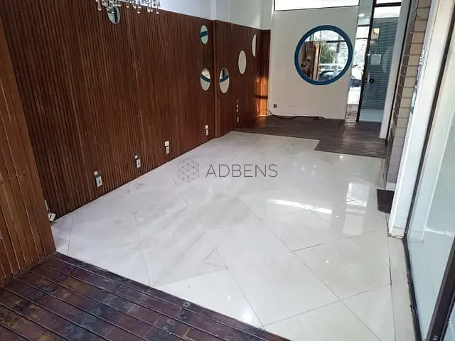 Loja para alugar, no bairro Pinheiros em São Paulo