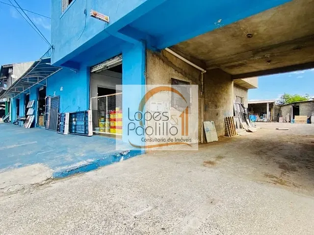 Loja com 900m², à venda, no bairro Jardim das Cerejeiras em Atibaia