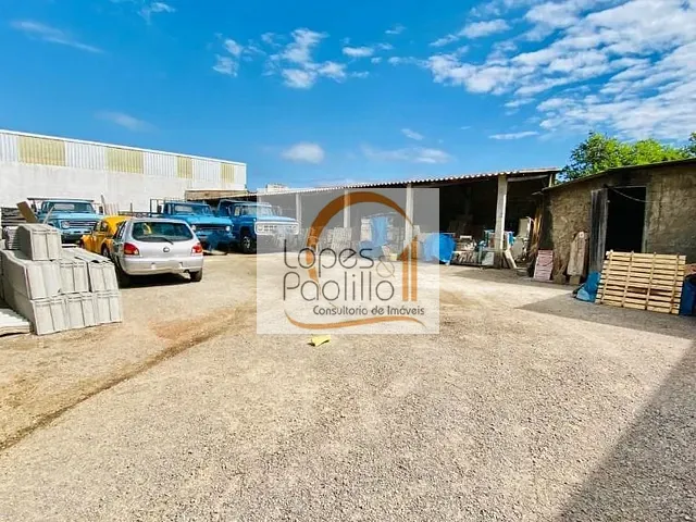 Loja com 900m², à venda, no bairro Jardim das Cerejeiras em Atibaia