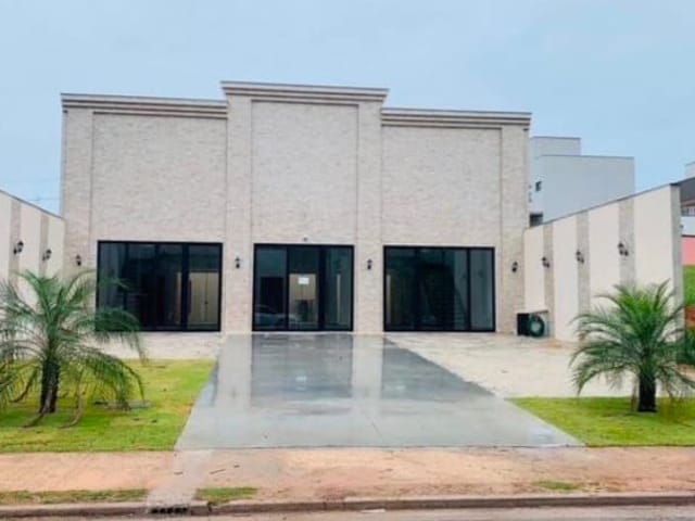 Loja com 290m², à venda ou para alugar, no bairro Alphaville em Rio das Ostras