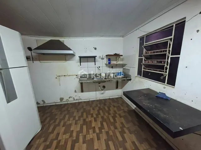 Loja à venda, no bairro Rita Vieira em Campo Grande