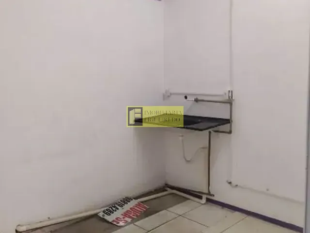 Loja com 25m², para alugar, no bairro Centro em São José do Rio Preto
