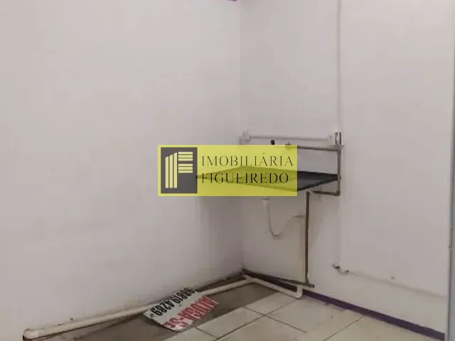 Loja com 25m², para alugar, no bairro Centro em São José do Rio Preto