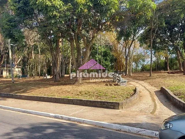 Loja com 183m², à venda, no bairro Eugênio de Mello em São José dos Campos