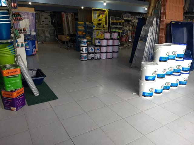 Foto do Loja - Loja para alugar - Itaipu - Niterói/RJ | SelfSpin