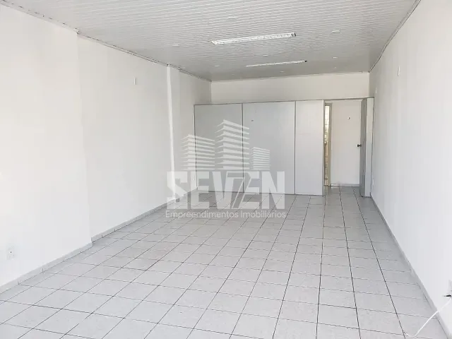 Loja com 54m², para alugar, no bairro Vila Santa Tereza em Bauru
