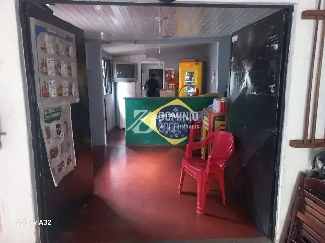 Loja para alugar, no bairro Mercês em Uberaba