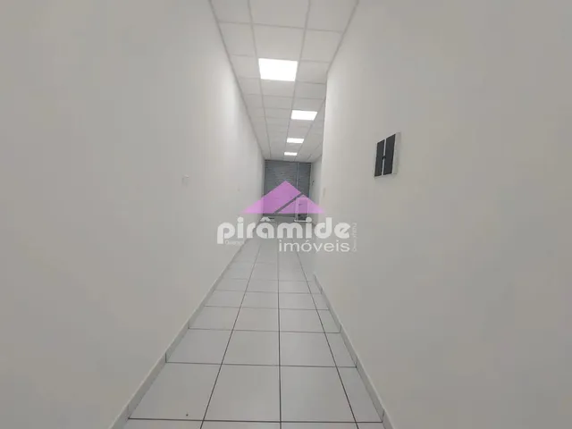 Loja com 200m², para alugar, no bairro Jardim Imperial em São José Dos Campos