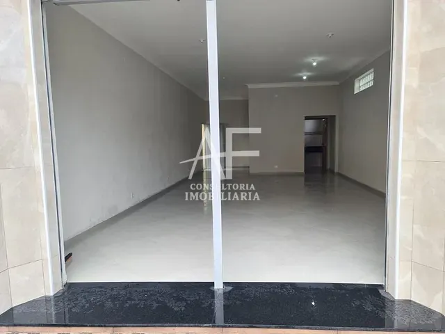 Loja para alugar, no bairro Centro em Tremembé