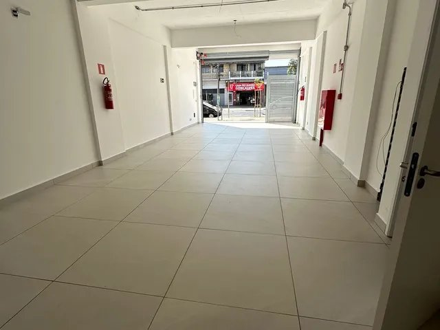 Loja para alugar, no bairro Rio Branco em Belo Horizonte