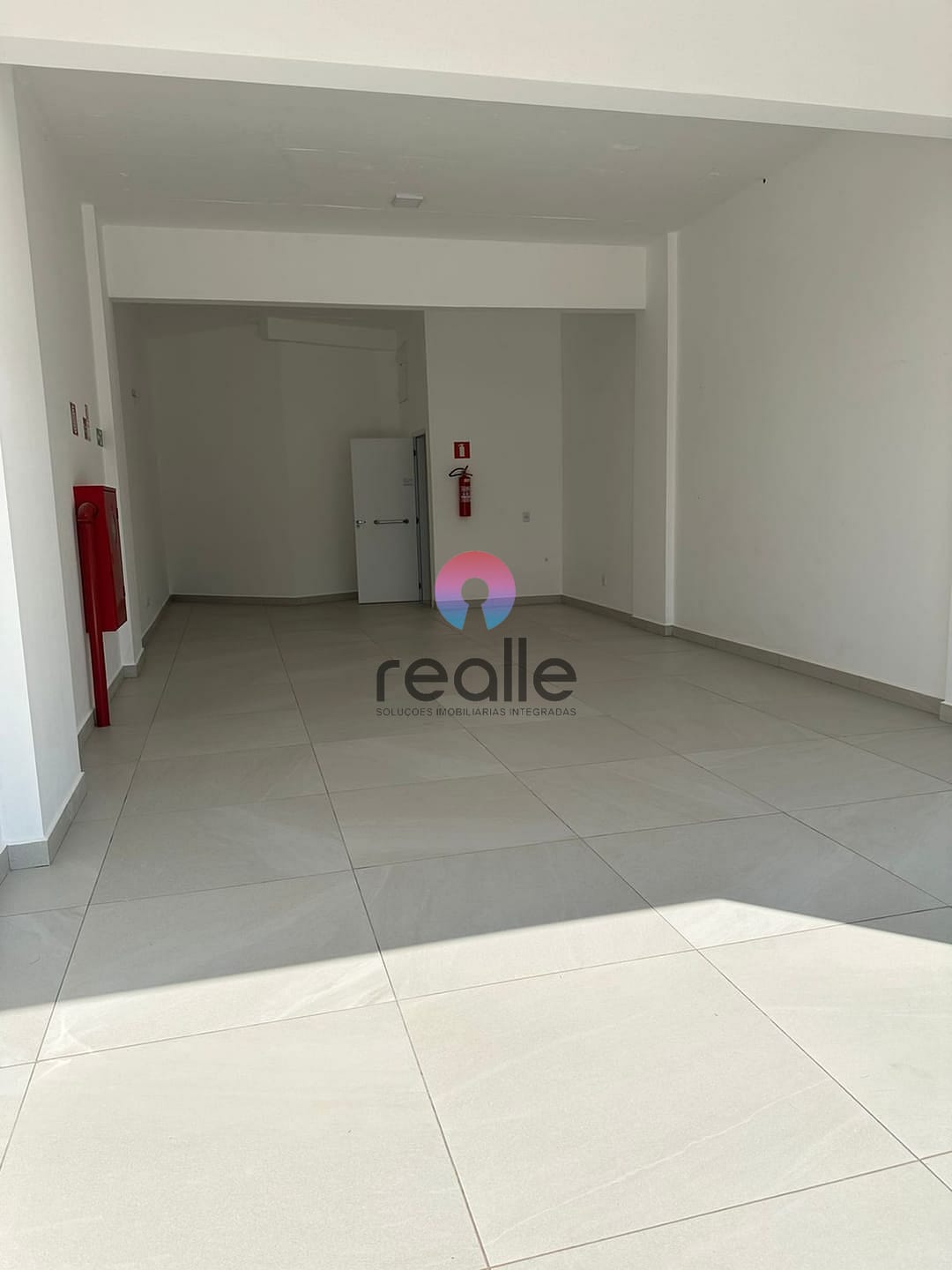 Loja-Salão para alugar, 102m² - Foto 4