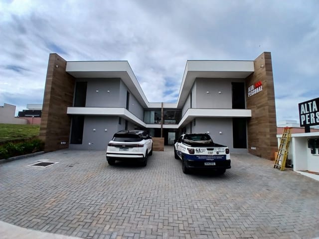 Loja com 35m², para alugar, no bairro Alphaville em Rio das Ostras