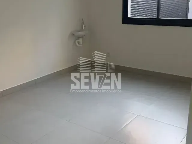 Loja com 250m², para alugar, no bairro Vila Cidade Universitária em Bauru