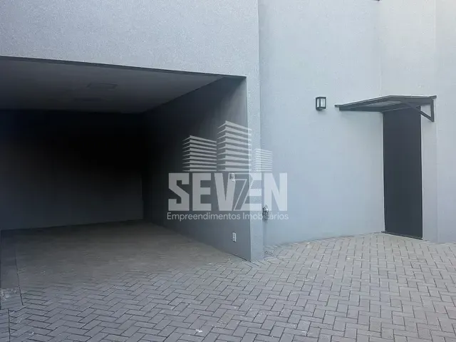 Loja com 250m², para alugar, no bairro Vila Cidade Universitária em Bauru