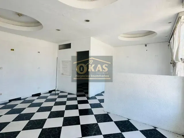 Loja com 60m², para alugar, no bairro Vila Amorim em Suzano