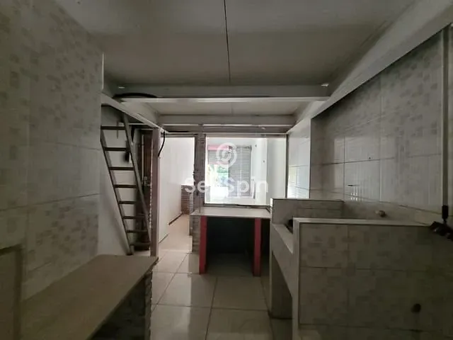 Loja com 27m², para alugar, no bairro Icaraí em Niterói
