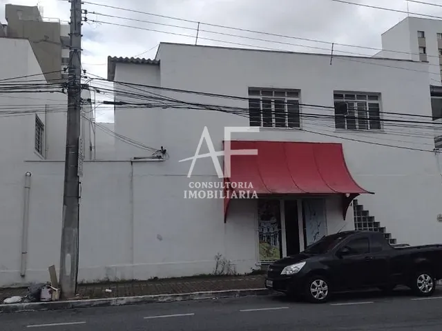 Loja com 395m², à venda ou para alugar, no bairro Centro em Taubaté