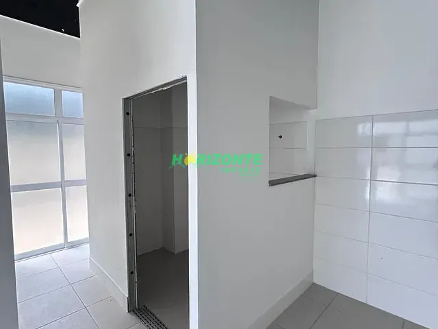 Loja com 246m², à venda ou para alugar, no bairro Urbanova em São José dos Campos