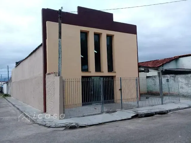 Loja com 306m², à venda, no bairro Parque São Cristóvão em Taubaté