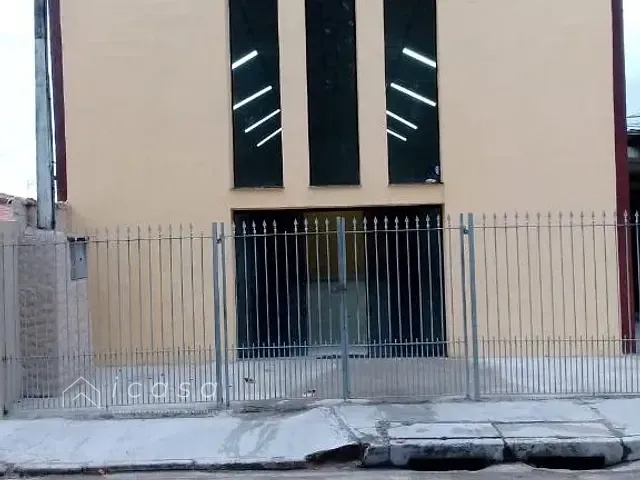 Loja com 306m², à venda, no bairro Parque São Cristóvão em Taubaté