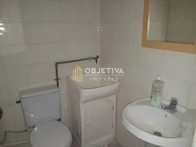 Loja com 154m², à venda, no bairro Menino Deus em Porto Alegre
