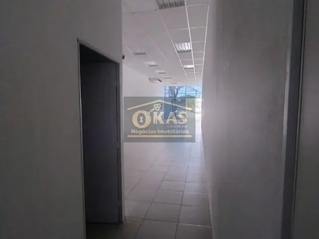 Loja com 270m², para alugar, no bairro Vila Costa em Suzano
