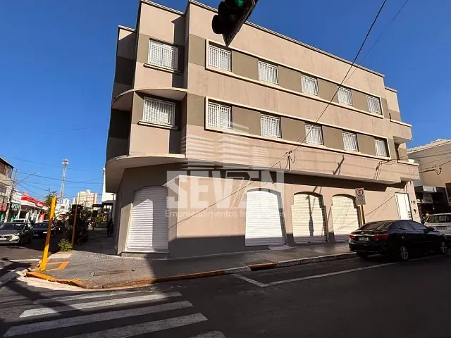 Loja para alugar, no bairro Centro em Bauru