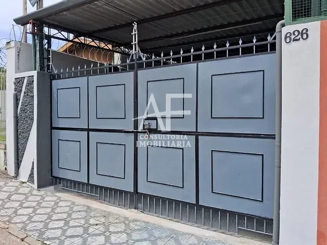 Loja com 120m², para alugar, no bairro Centro em Taubaté