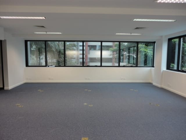 Loja-Salão, 73 m² - Foto 1