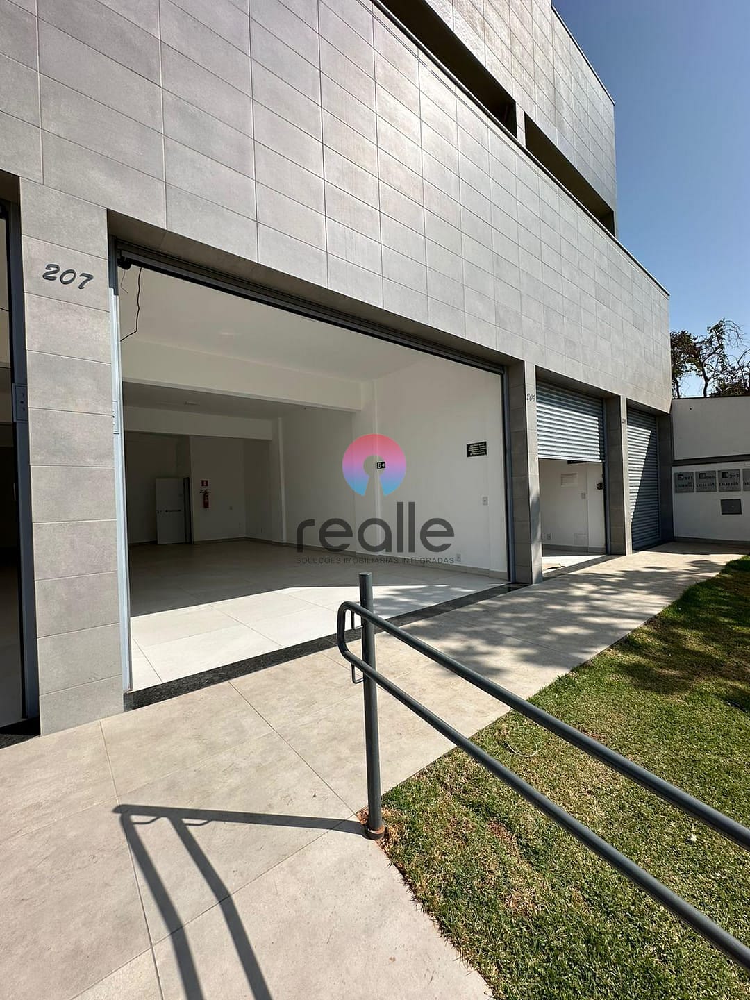 Loja-Salão para alugar, 98m² - Foto 1