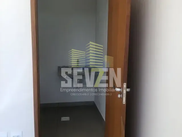 Loja com 45m², para alugar, no bairro Vila Santa Tereza em Bauru