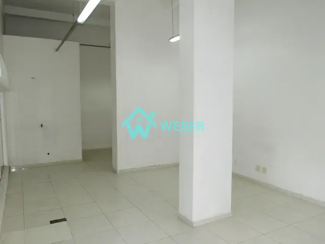 Loja com 52m², à venda ou para alugar, no bairro Centro em Novo Hamburgo