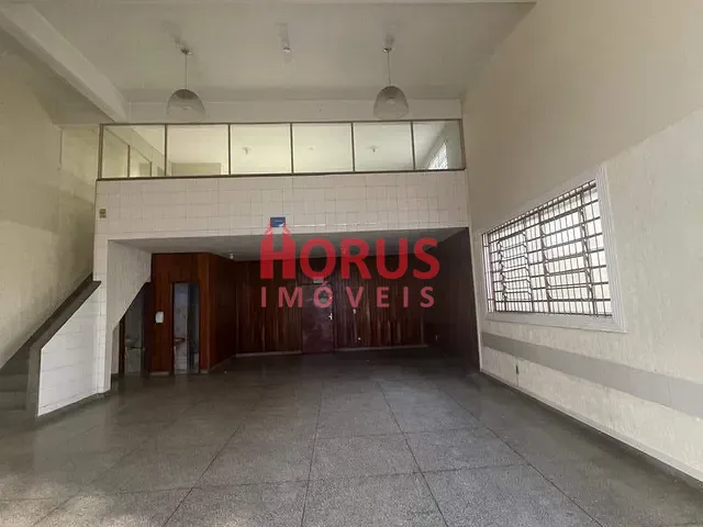 Prédio com 240m², à venda, no bairro Jardim Primavera (Zona Norte) em São Paulo