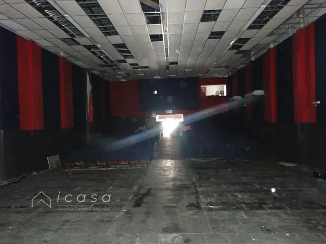 Loja com 1226m², à venda, no bairro Vila Resende em Caçapava