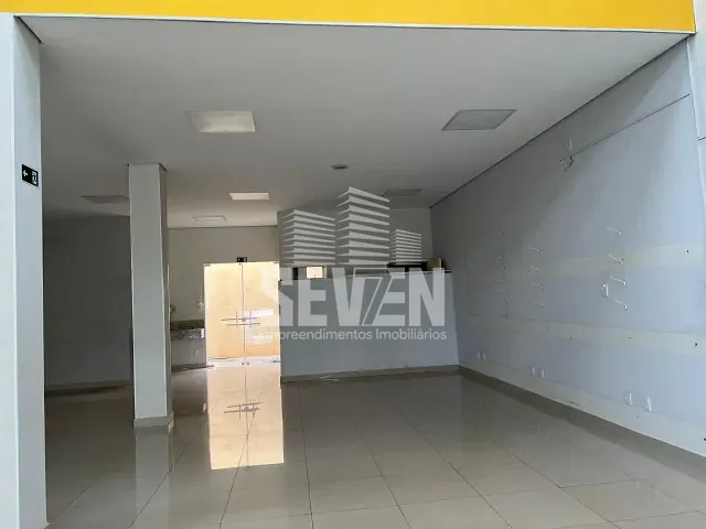 Loja com 890m², à venda ou para alugar, no bairro Jardim Chapadão em Bauru