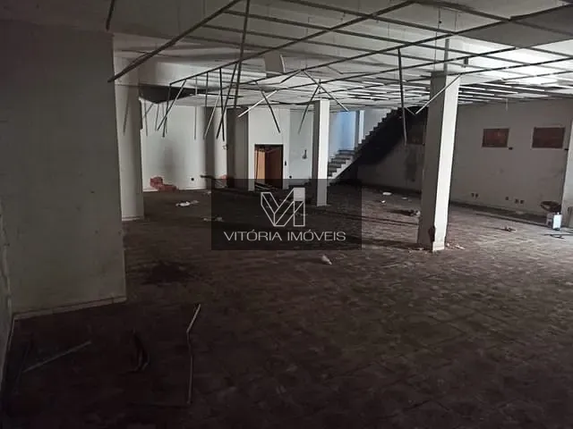 Loja com 750m², para alugar, no bairro Consolação em Vitória