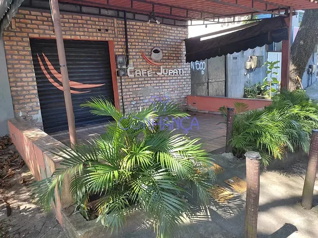 Loja com 24m², para alugar, no bairro Campo Grande em Rio de Janeiro