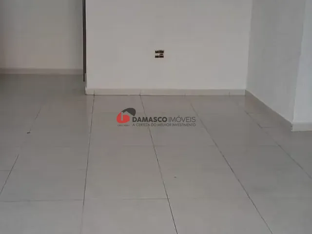 Loja com 110m², para alugar, no bairro Barcelona em São Caetano do Sul