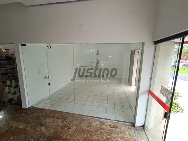Loja para alugar, no bairro Centro em Peruíbe